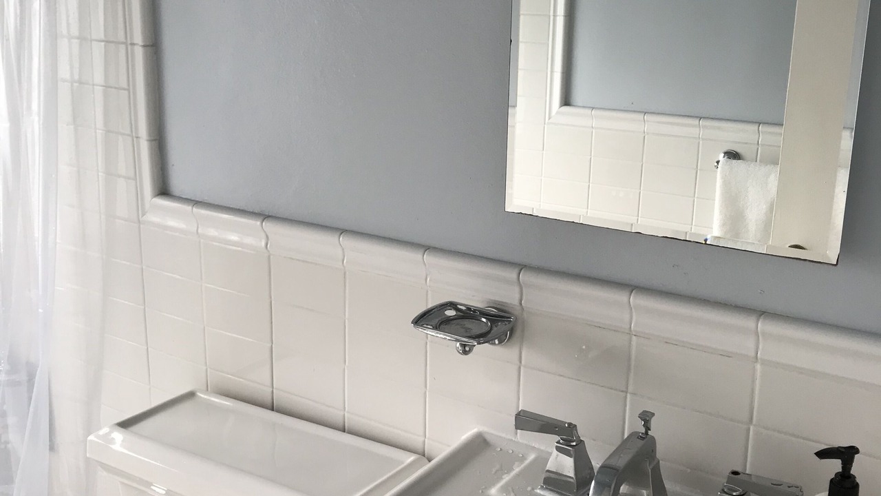 Photo of Bathroom in Foggy Bottom