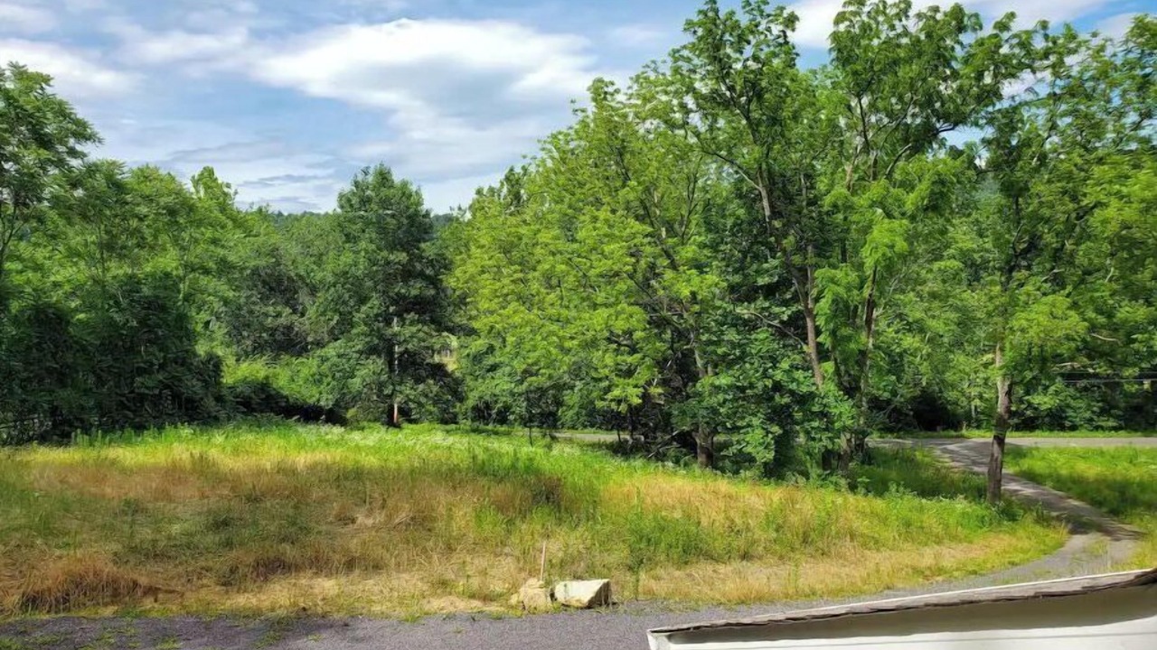 Photo of Outdoor in Etlan