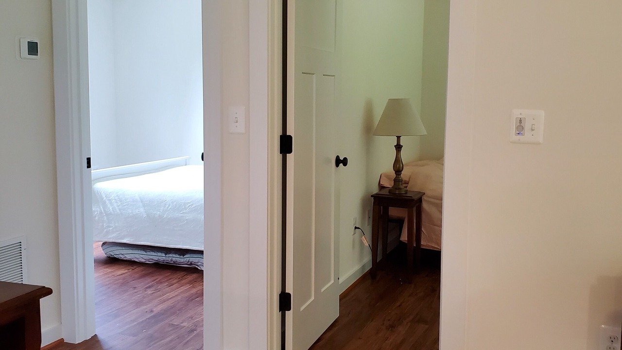 Photo of Bedroom in Etlan