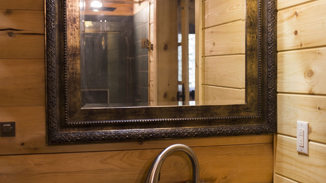 Photo of Bathroom in Lockwood