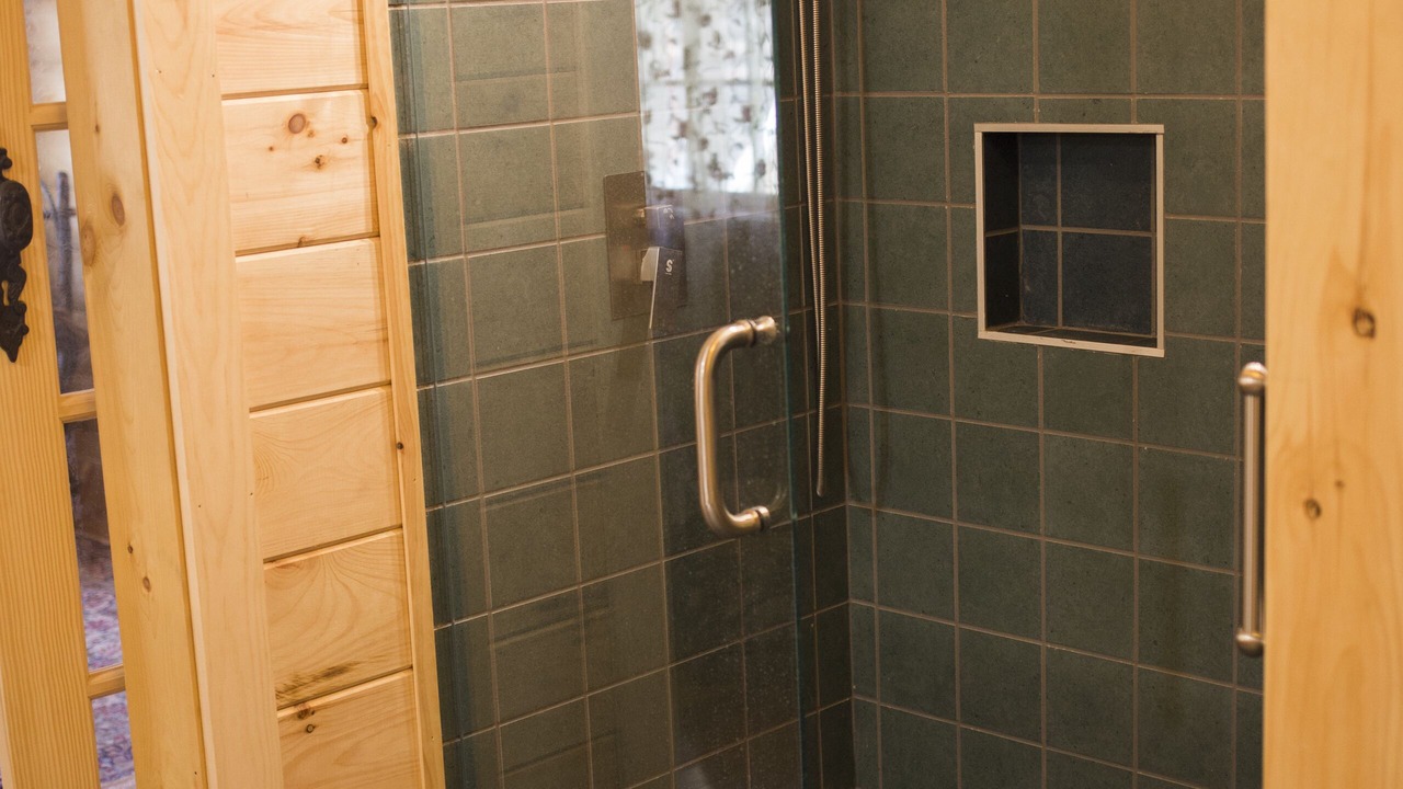 Photo of Bathroom in Lockwood