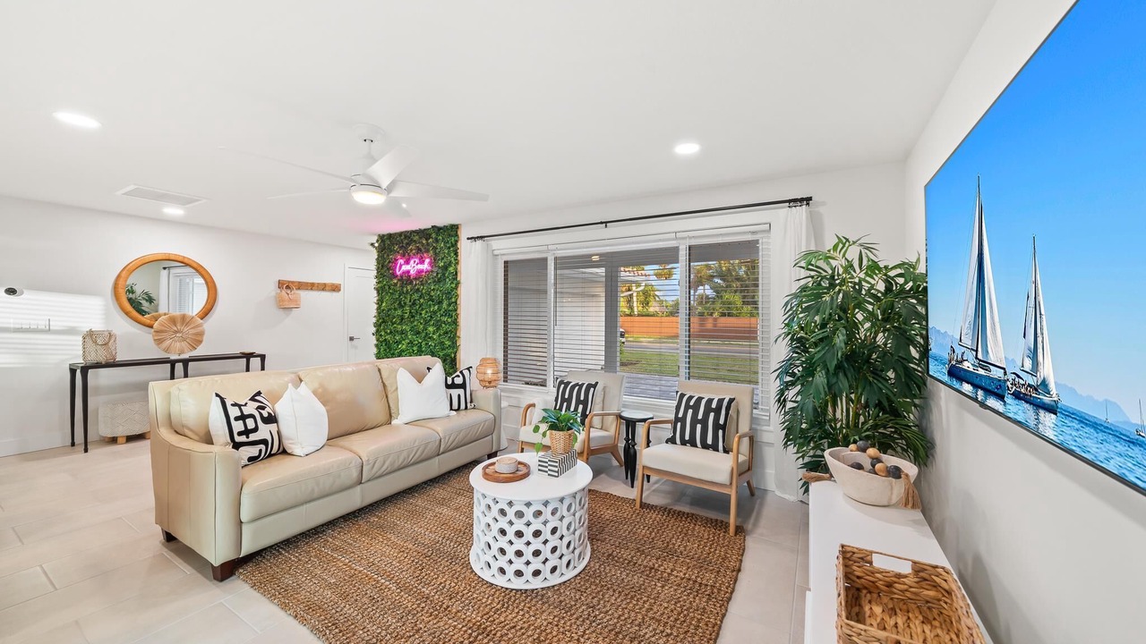 Photo of Livingroom in Venetian Way