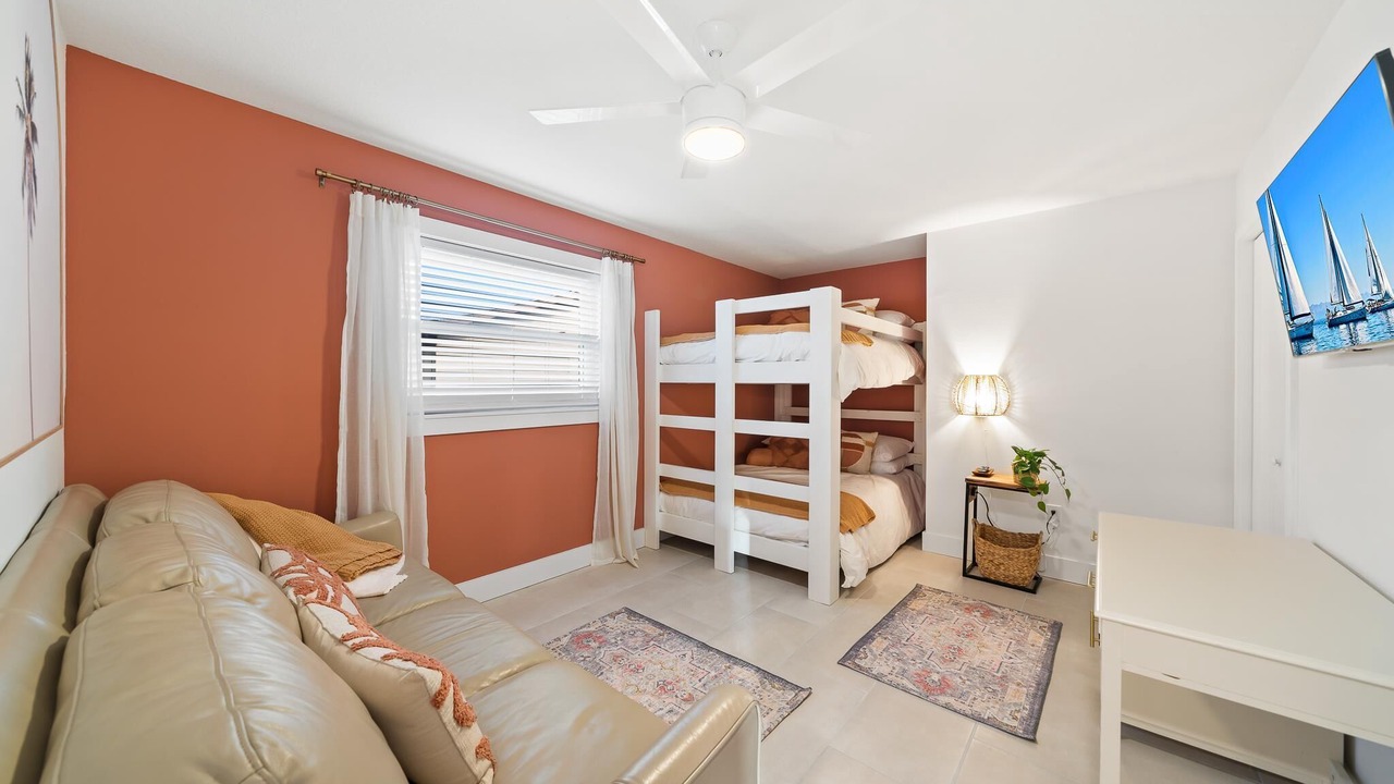 Photo of Bedroom in Venetian Way