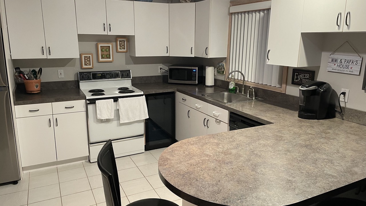 Photo of Kitchen in Aquebogue