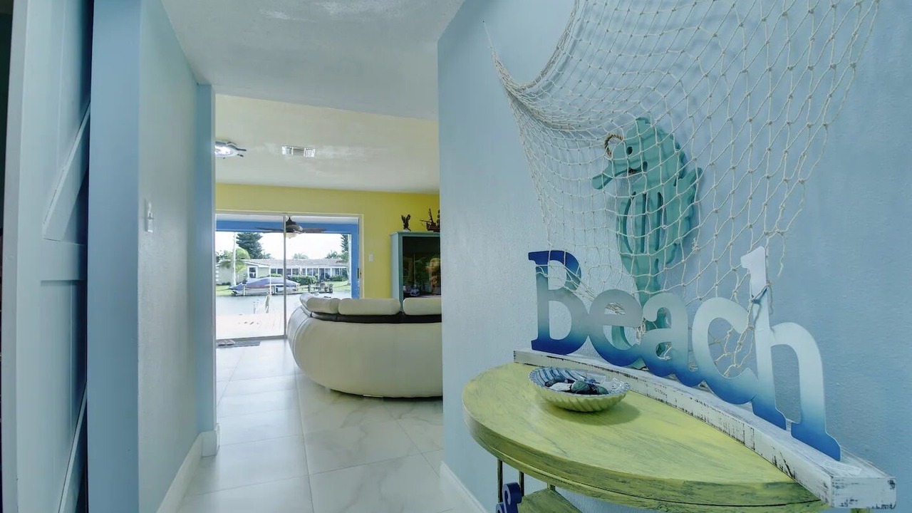 Photo of Others in Cocoa Isles