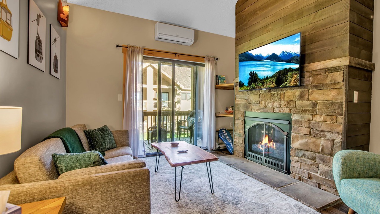Photo of Livingroom in Great Valley