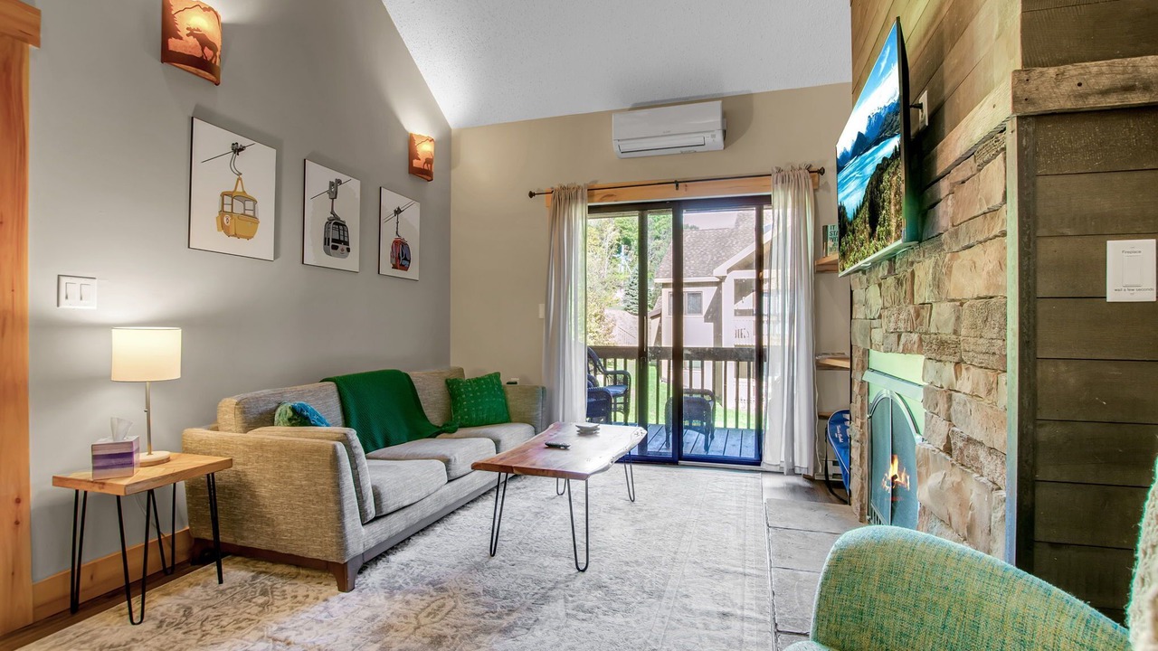 Photo of Livingroom in Great Valley