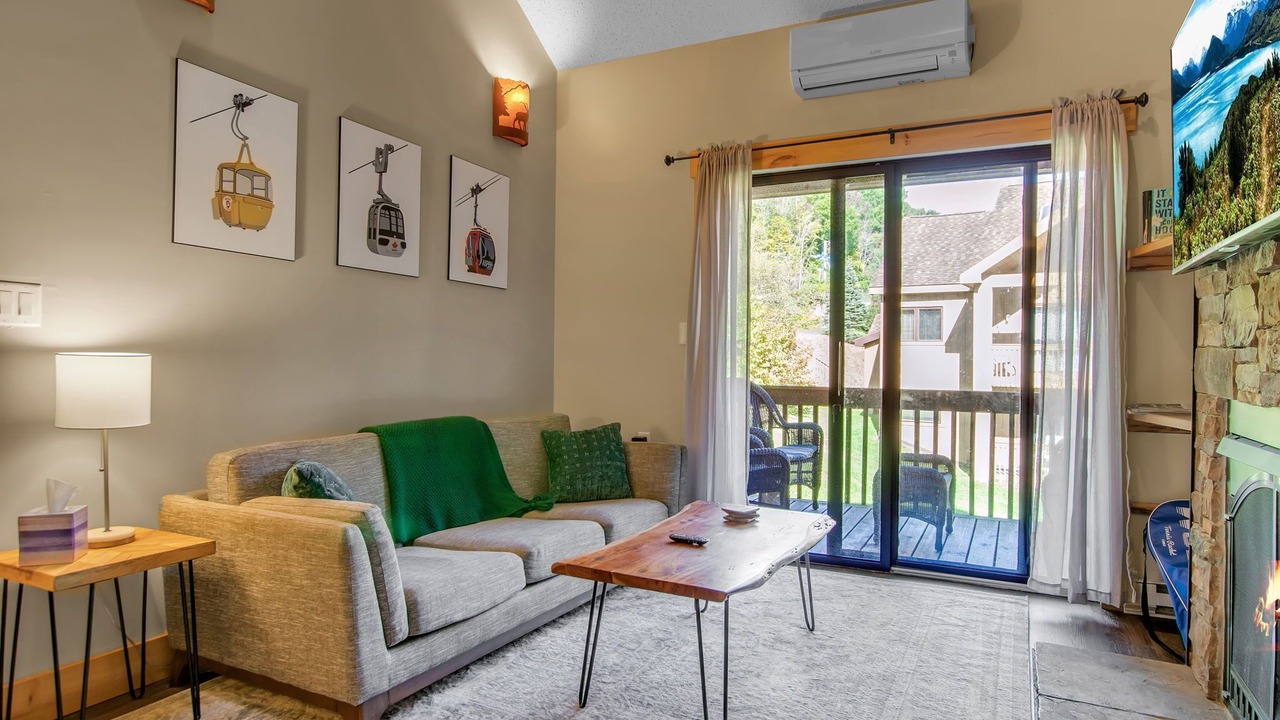 Photo of Livingroom in Great Valley