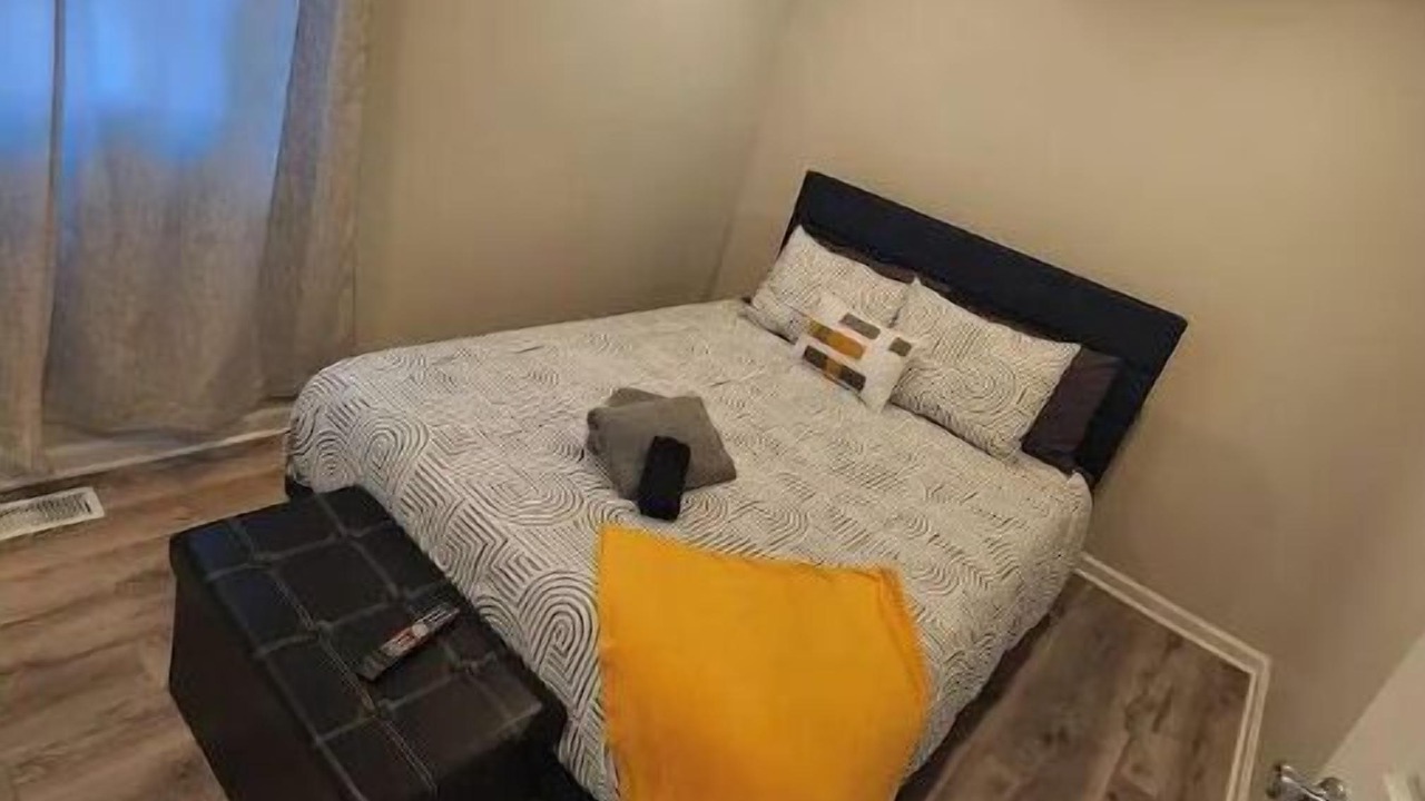 Photo of Bedroom in Gary