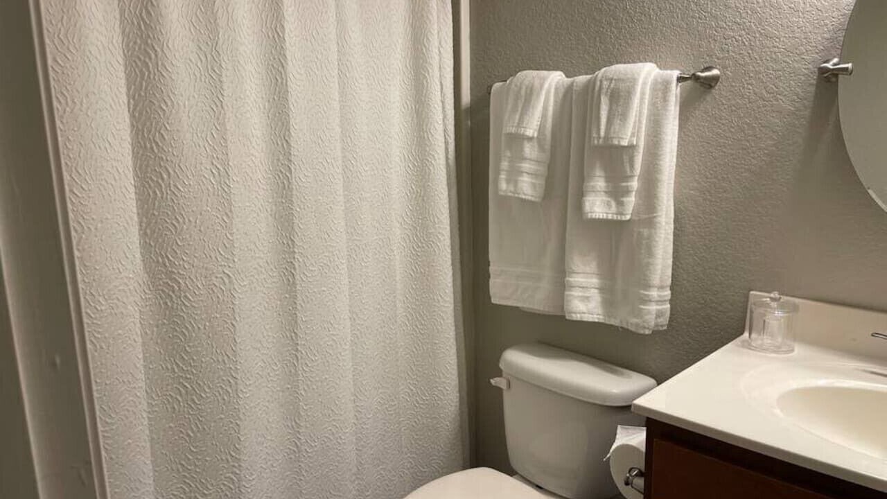 Photo of Bathroom in West Freemason