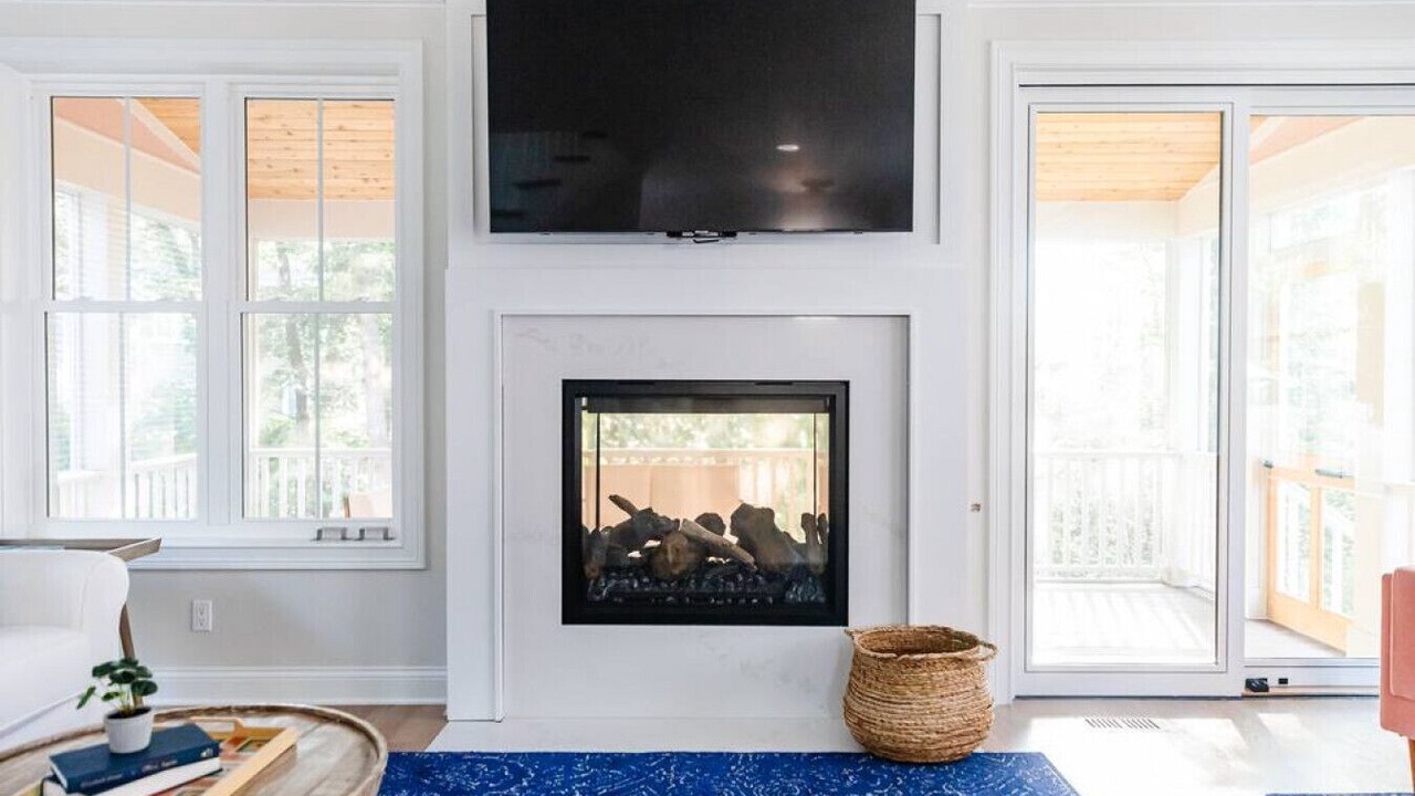 Photo of Livingroom in Michigan City