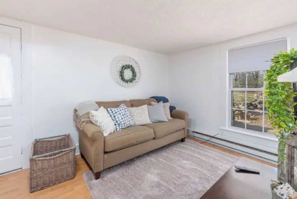 Photo of Livingroom in Staunton