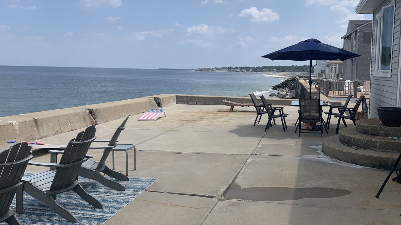 Photo of Patio Balcony in Minot