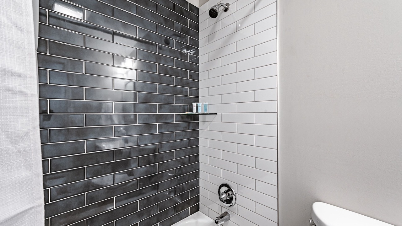 Photo of Bathroom in Mosby