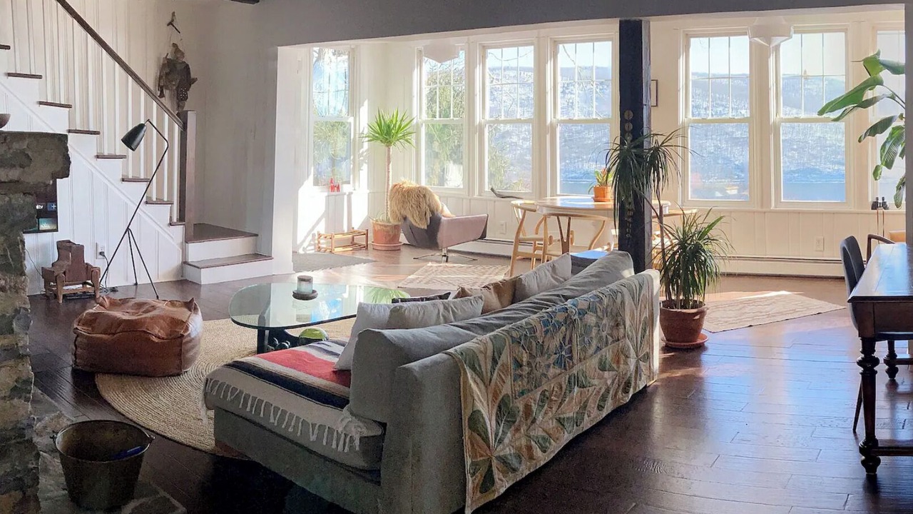 Photo of Livingroom in Greenwood Lake