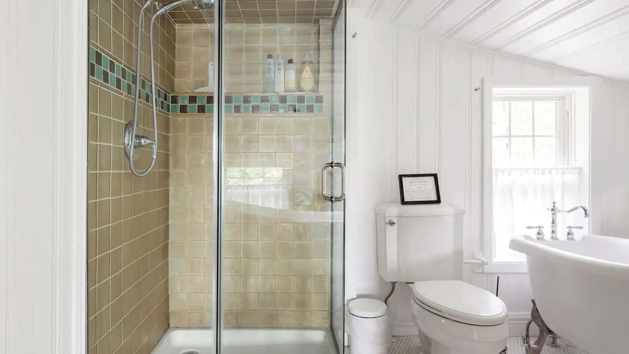 Photo of Bathroom in Greenwood Lake