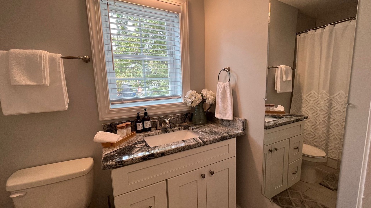 Photo of Bathroom in Mosby
