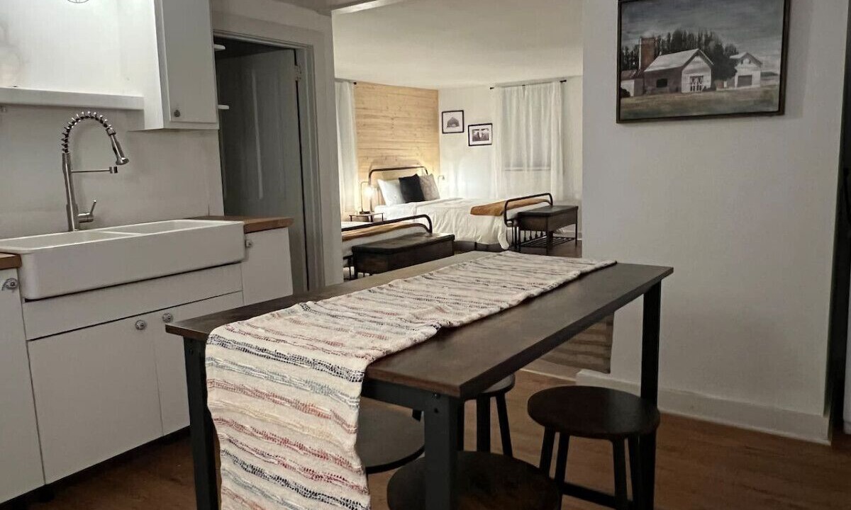 Photo of Bedroom in Lanesborough