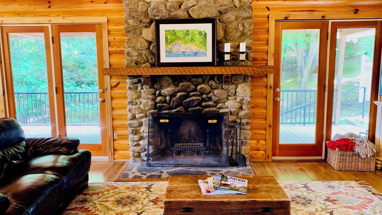 Photo of Livingroom in Huddleston