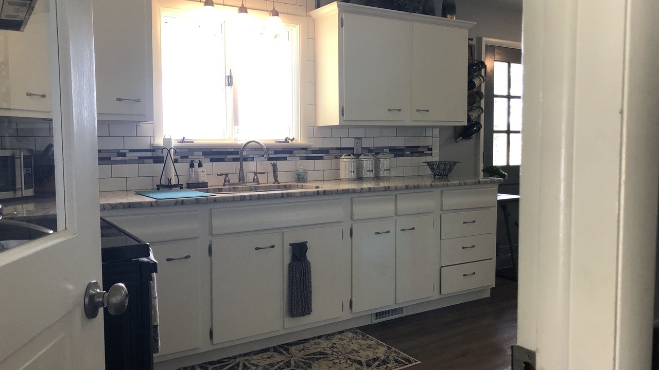 Photo of Kitchen in Wales Center