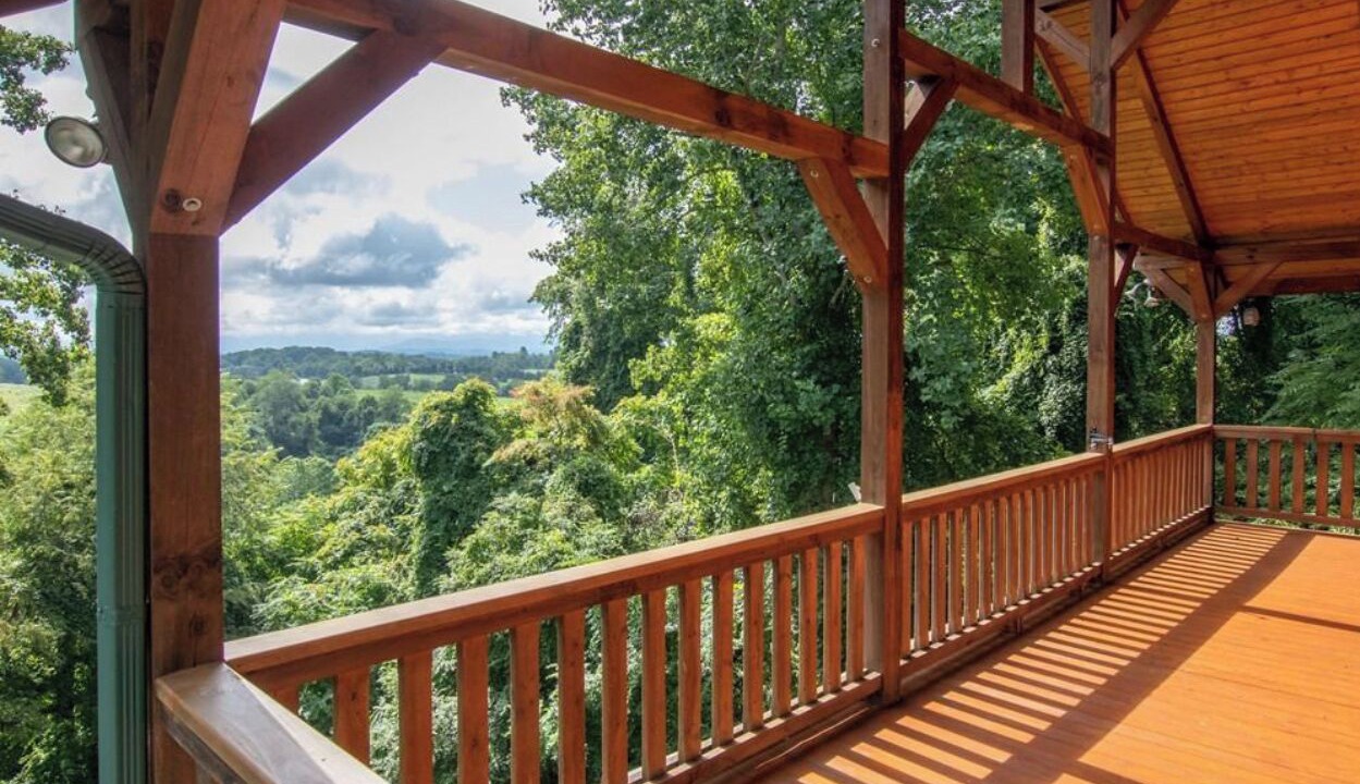 Photo of Outdoor in Emory