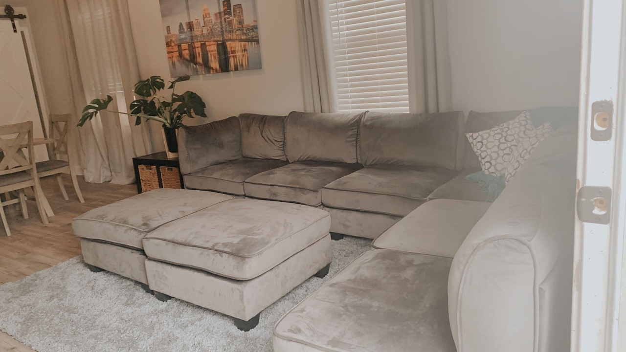 Photo of Livingroom in Jeffersonville - Clarksville