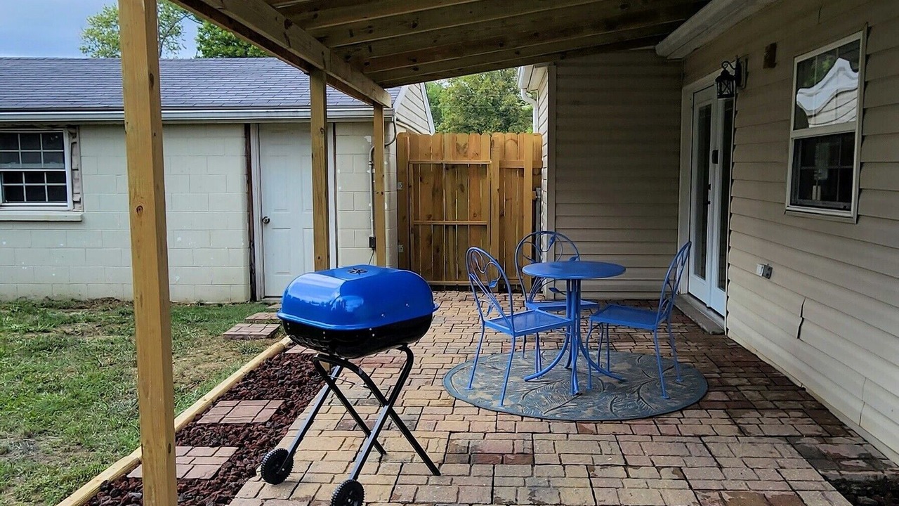Photo of Outdoor in Jeffersonville - Clarksville
