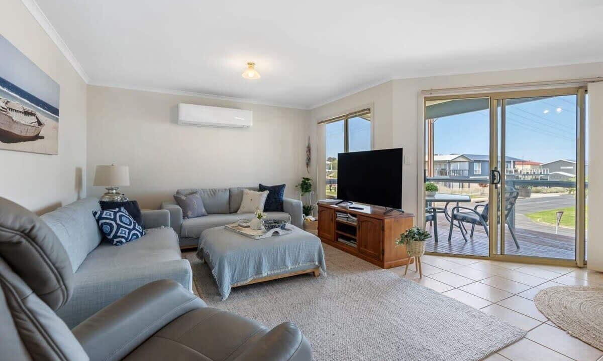Photo of Livingroom in Goolwa South