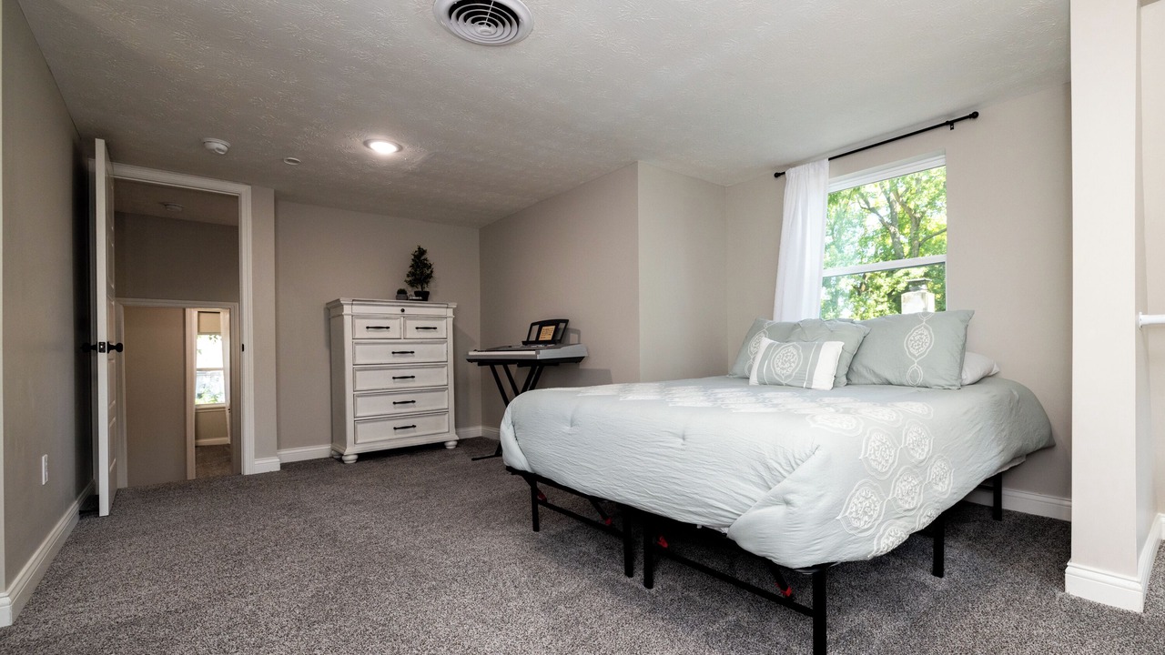 Photo of Bedroom in Clarksville