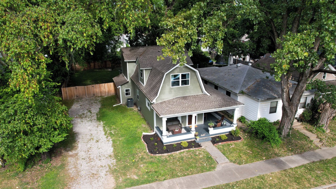 Photo of Outdoor in Clarksville