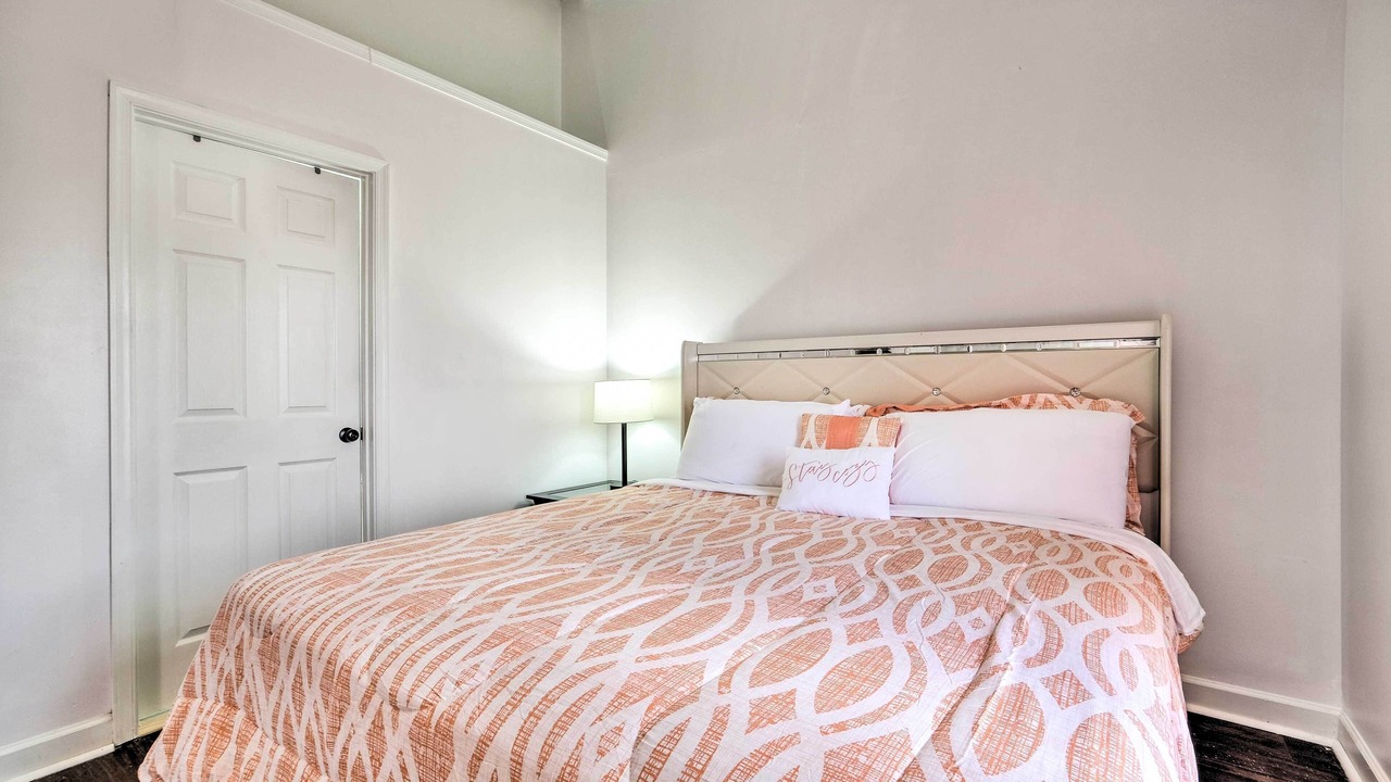 Photo of Bedroom in Woodbridge