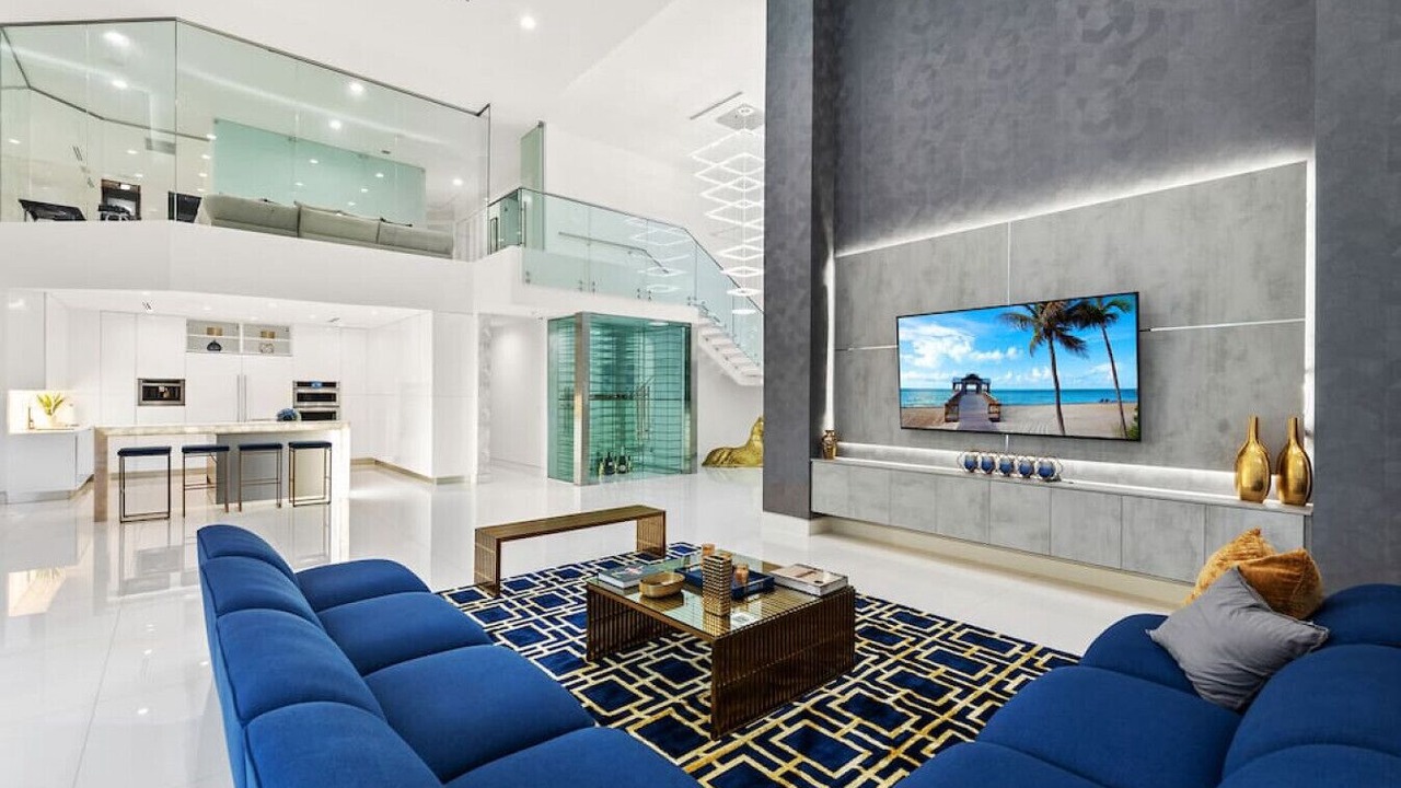 Photo of Livingroom in Davie