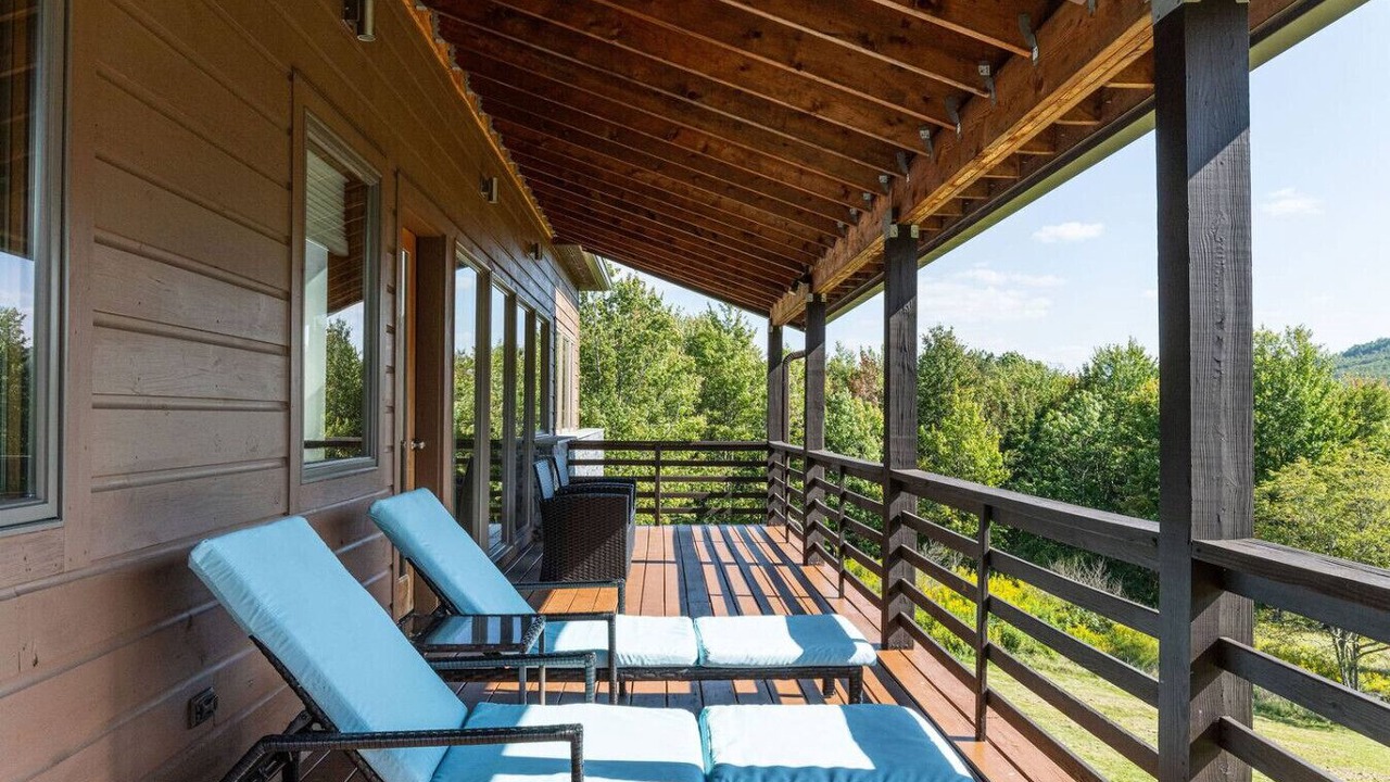 Photo of Patio Balcony in New Kingston