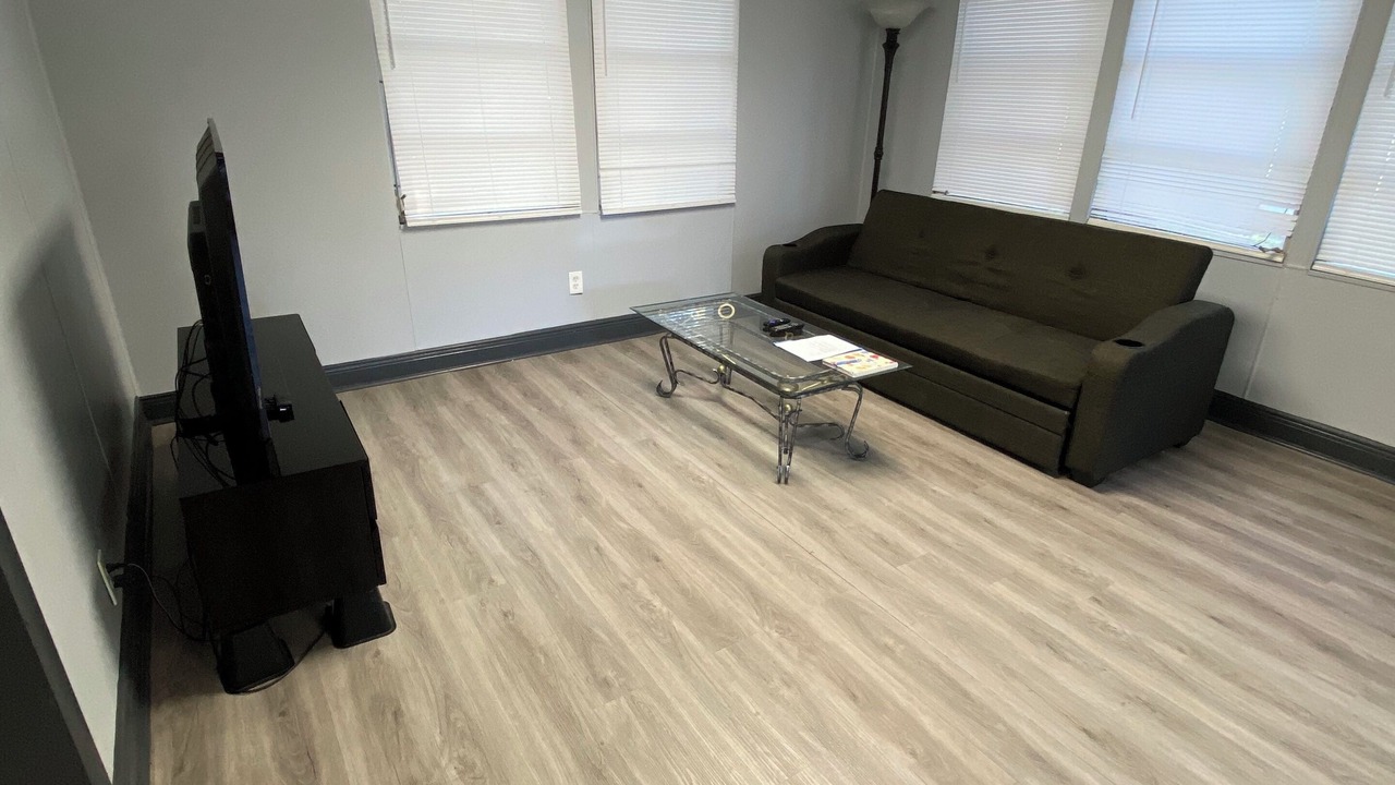 Photo of Livingroom in Brooksville