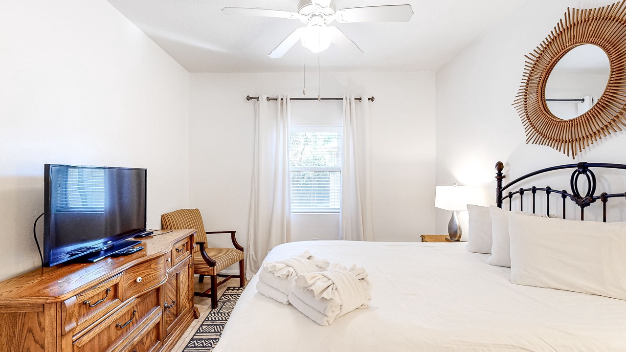 Photo of Bedroom in Frangista Beach