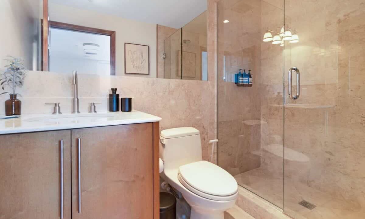 Photo of Bathroom in North Bay Village