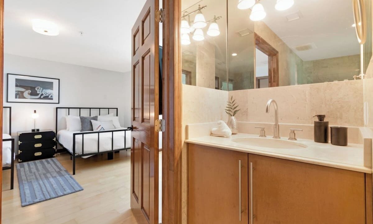 Photo of Bathroom in North Bay Village