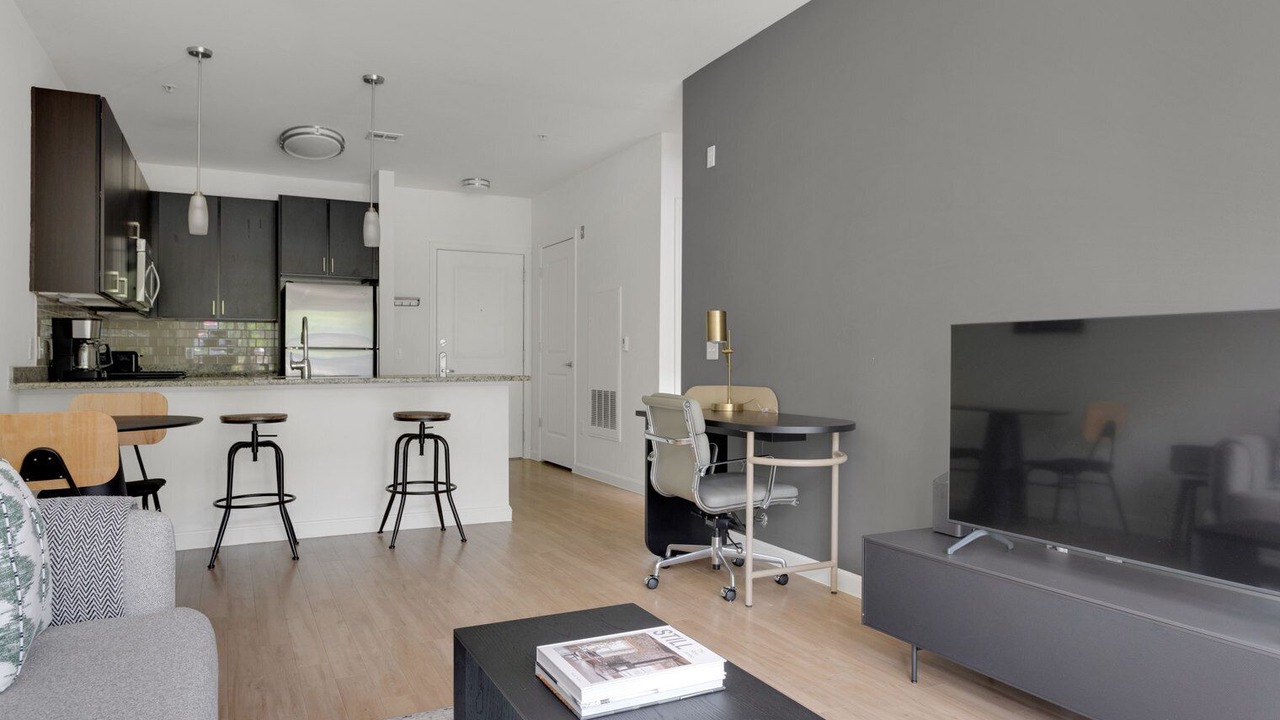 Photo of Livingroom in Assembly Square