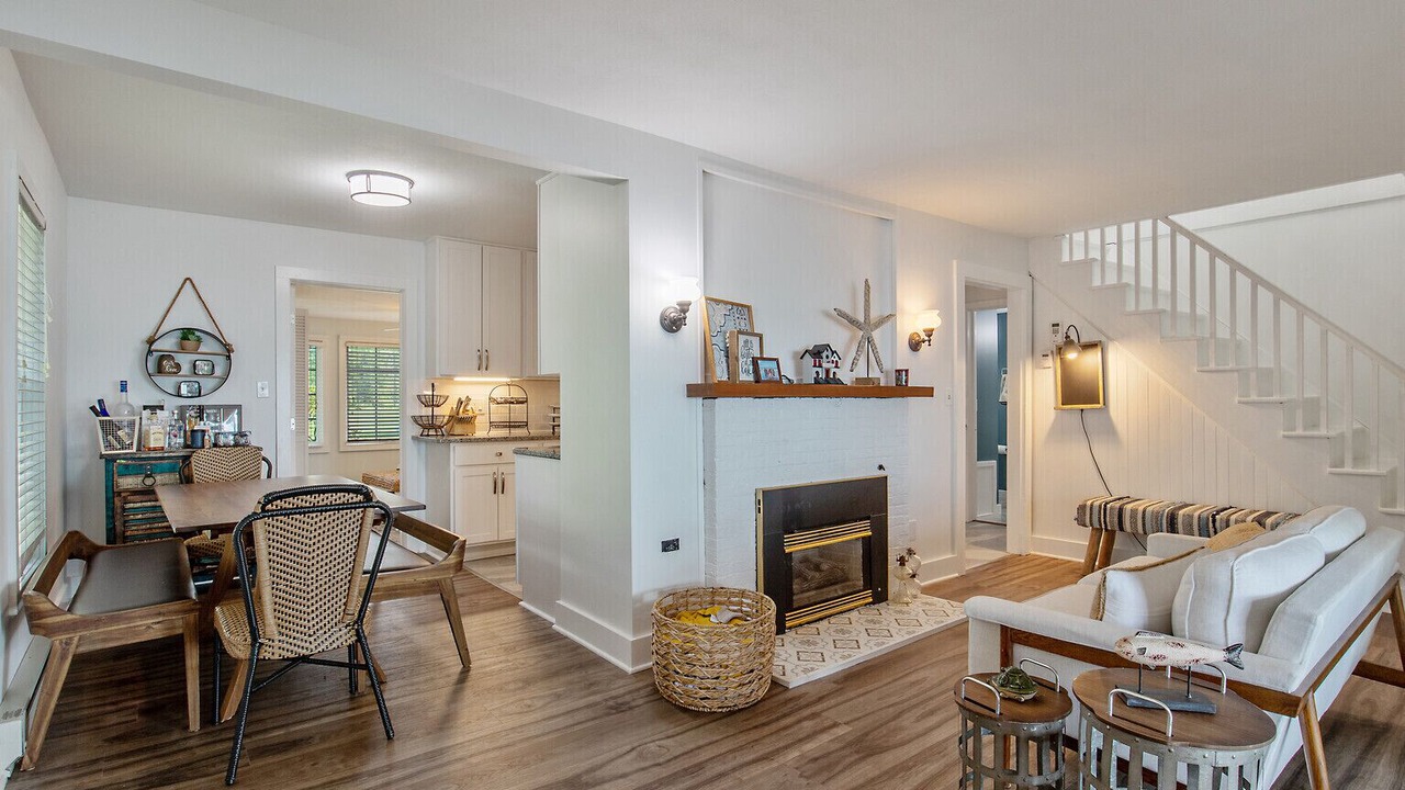 Photo of Livingroom in Town of Owasco