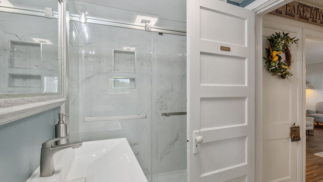 Photo of Bathroom in Town of Owasco