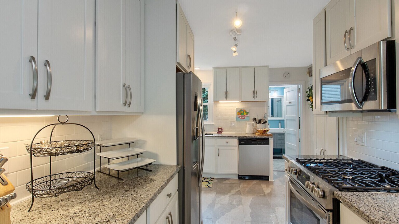 Photo of Kitchen in Town of Owasco