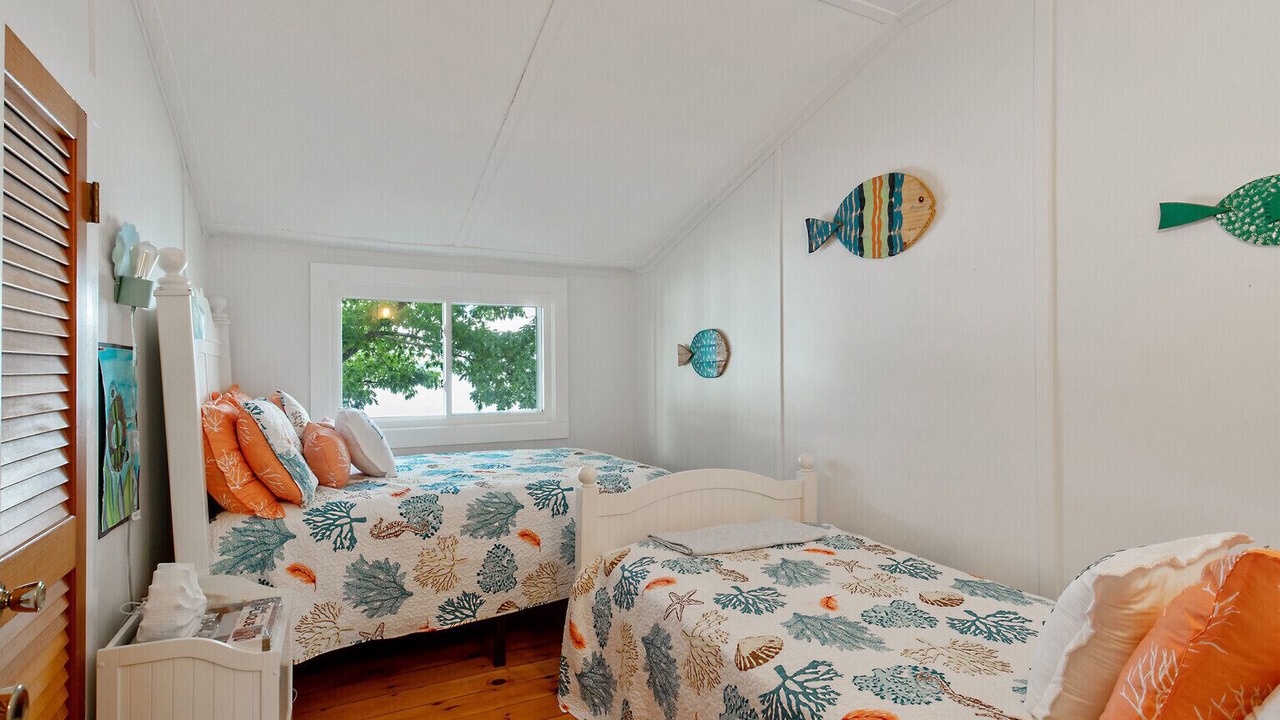 Photo of Bedroom in Town of Owasco