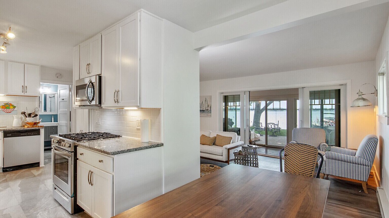 Photo of Kitchen in Town of Owasco