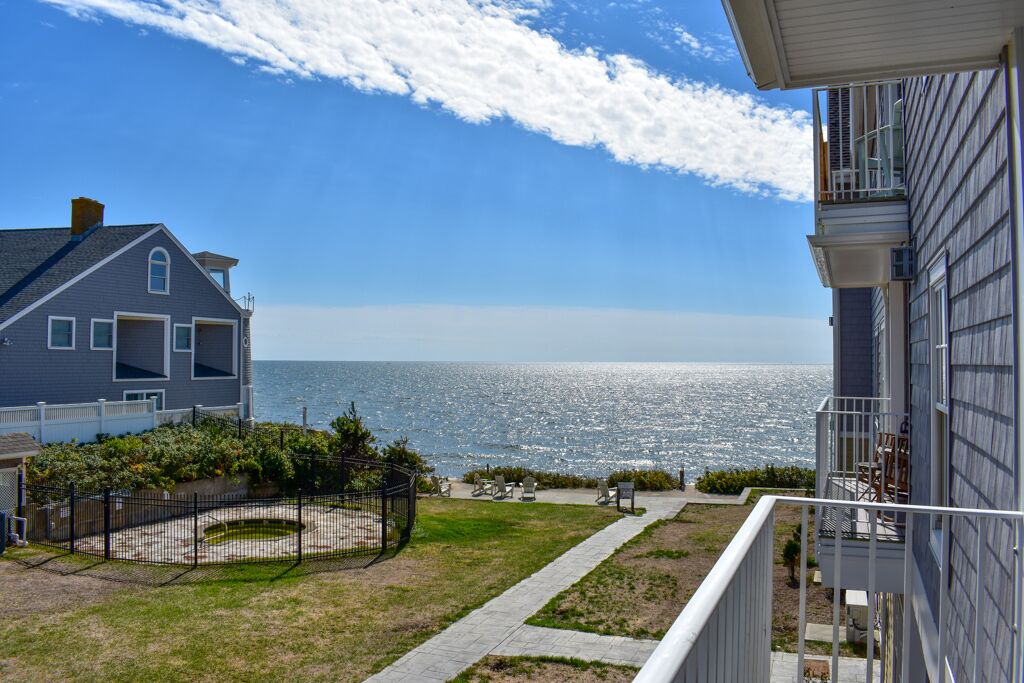 Photo of Patio Balcony in Dennis Port