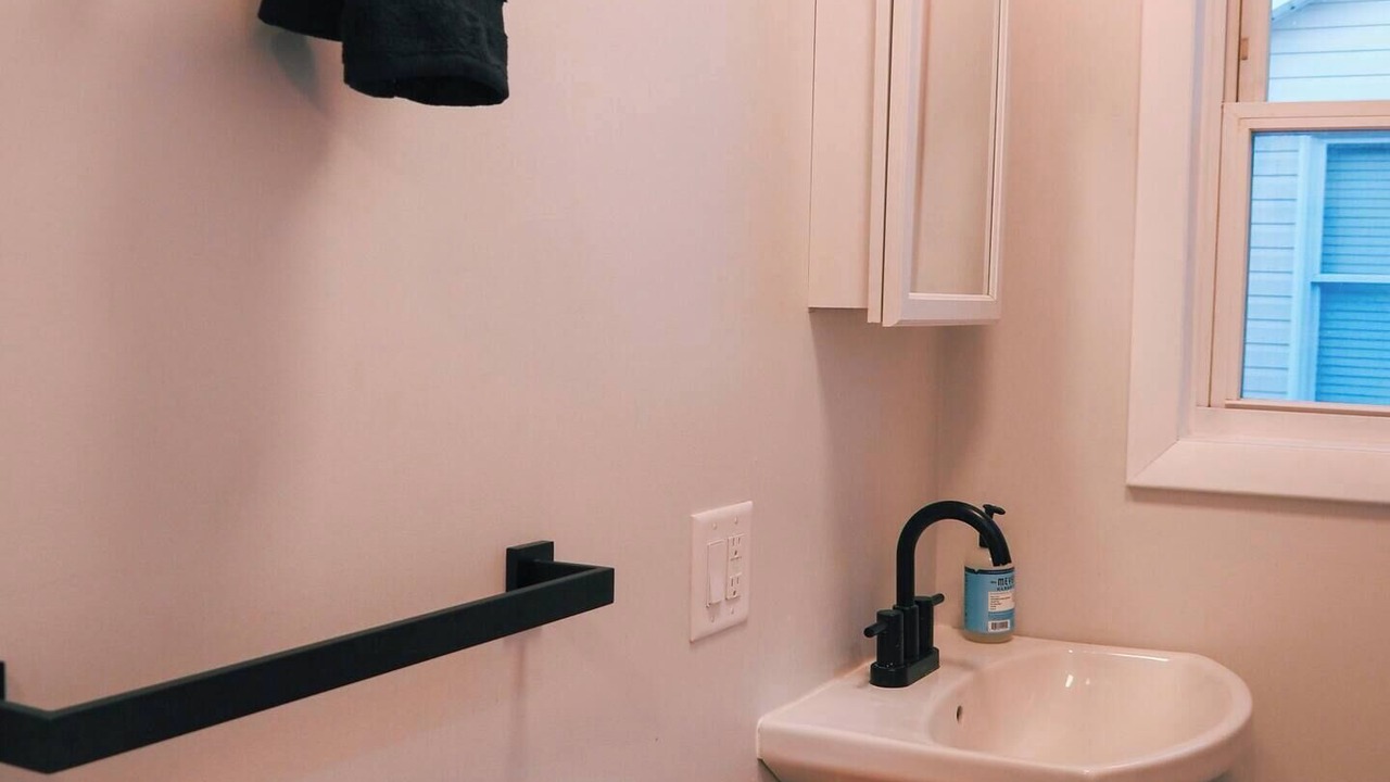 Photo of Bathroom in Long Beach