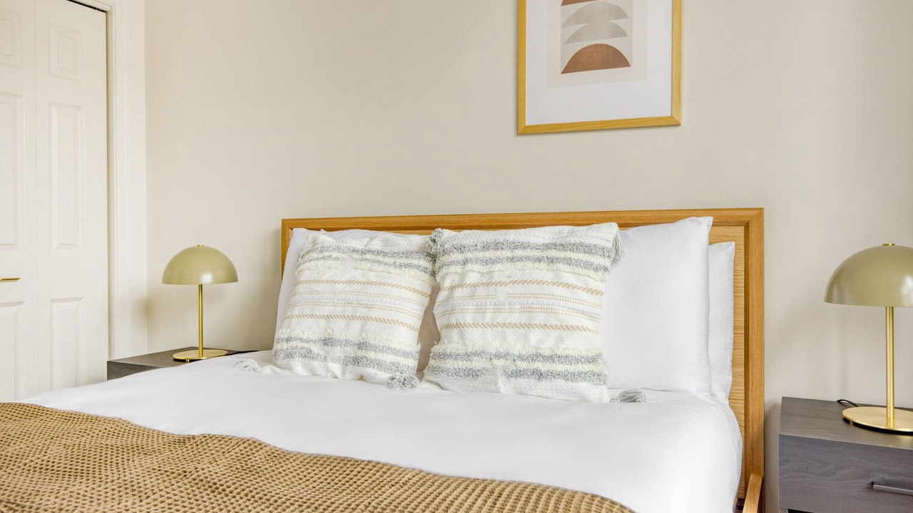 Photo of Bedroom in Central Square