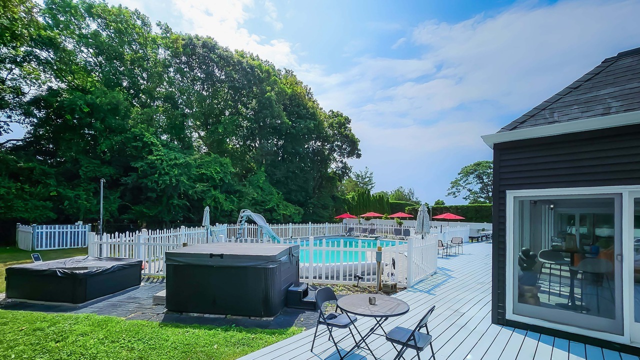 Photo of Outdoor in East Patchogue