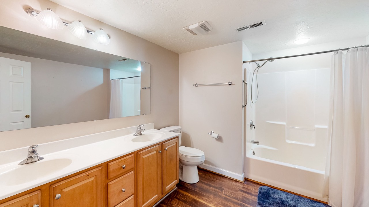 Photo of Bathroom in Westlake Corner