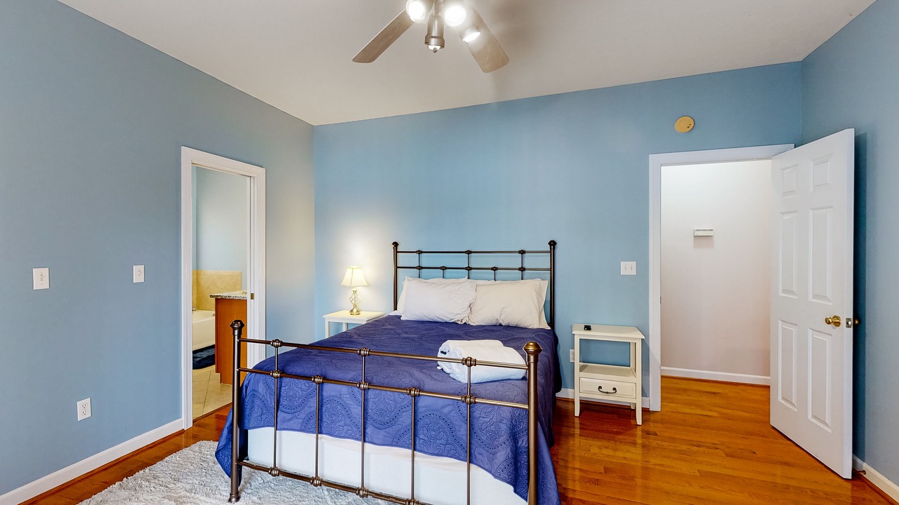 Photo of Bedroom in Westlake Corner