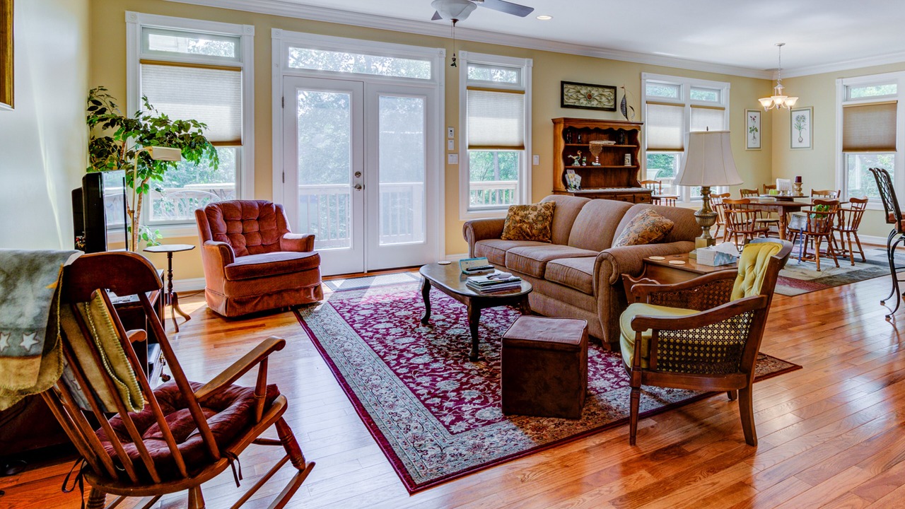 Photo of Livingroom in Westlake Corner